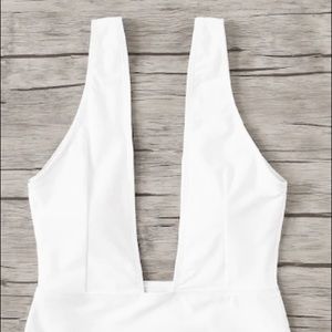 NWOT White Deep Plunge Swimsuit